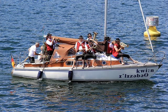 比赛氛围的 比赛氛围的